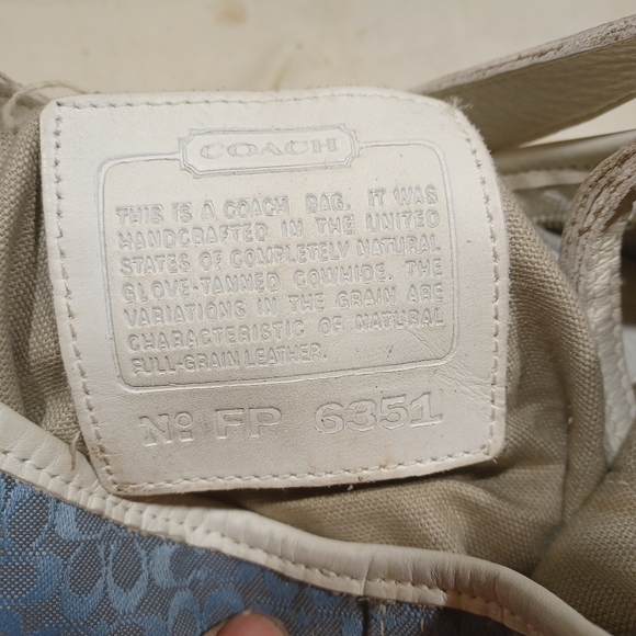Coach mini hobo - Picture 10 of 10
